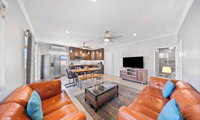 Boroncana Condominio | Landslake F3 · New 2BR 1BA condo with Pool