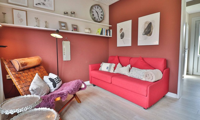 Langeoog Apartamento | Langeooger Viermaster - Rotes Segel