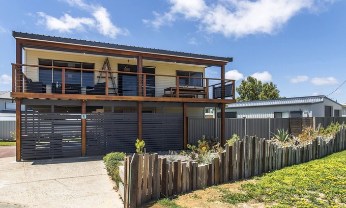 Lancelin Casa | Unwind at Lano Beach House