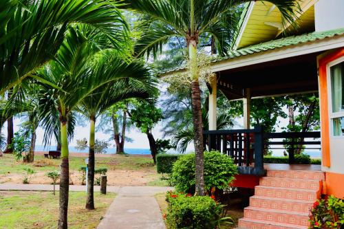 Ko Lanta Hotel | Lanta Palm Beach Resort , Beach Bungalow - Koh Lanta