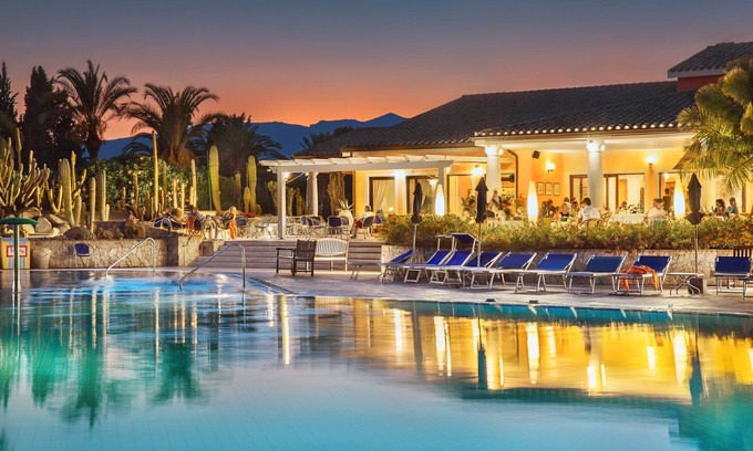 Pula Hotel | Lantana Resort Hotel & Apartments