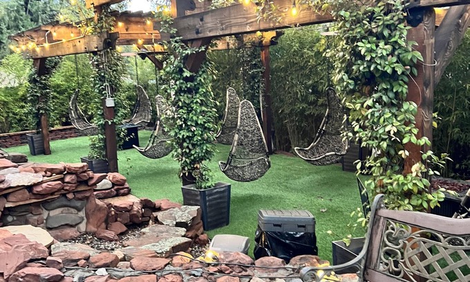 West Sedona Hotel | Lantern Light Inn - Romantic Getaway