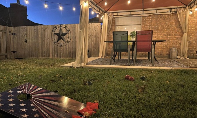 La Porte Casa | LaPorte Landing-w/Private Hot Tub- Grill & Chill