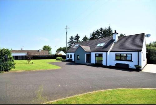 Limavady Casa | Larch Chalet