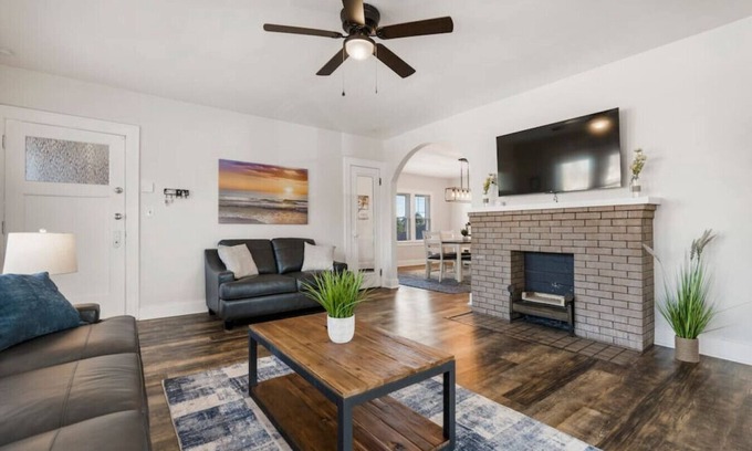 Canton Apartamento | Large 2 Bed Apartment in The Heart of Canton