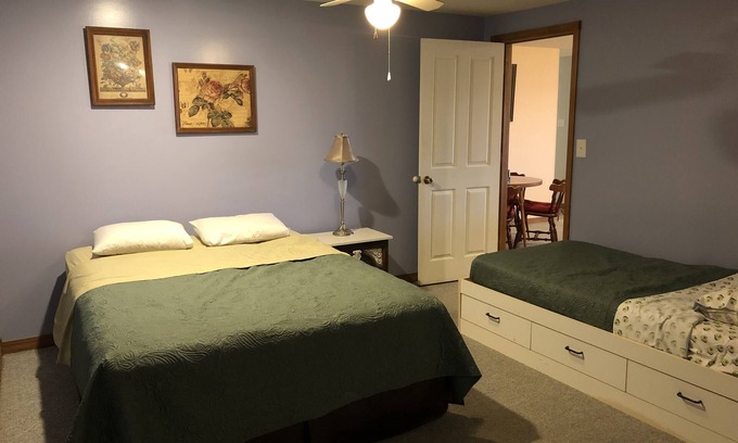 Mountain Home Condominio | Large 3 Bedroom 2 bath with a big lake view