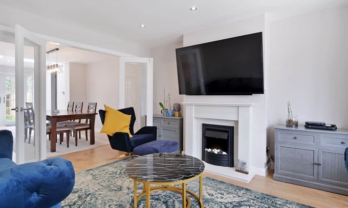 London Borough of Bromley Casa | Large 3 Bedroom House with Garden - Orpington