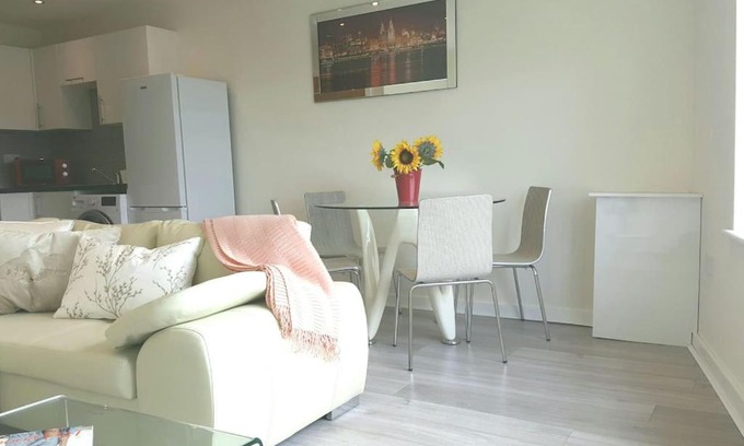 Liverpool Apartamento | Large 6 bedroom duplex - perfect for large family