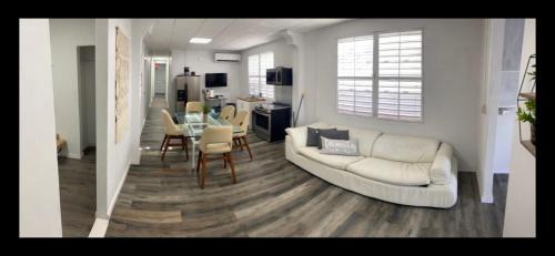 Santurce Casa | Large 9 bedroom home La Placita de Santurce By RentalsPR