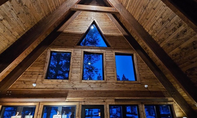 Twin Lakes Cabina | Large A-Frame in the High-Country Twin Lakes/Leadville, Colorado. Adventure!