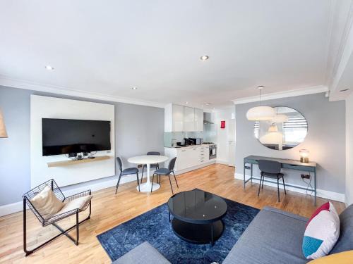 Camden Town with Primrose Hill Apartamento | Large and very stylish apartment P1