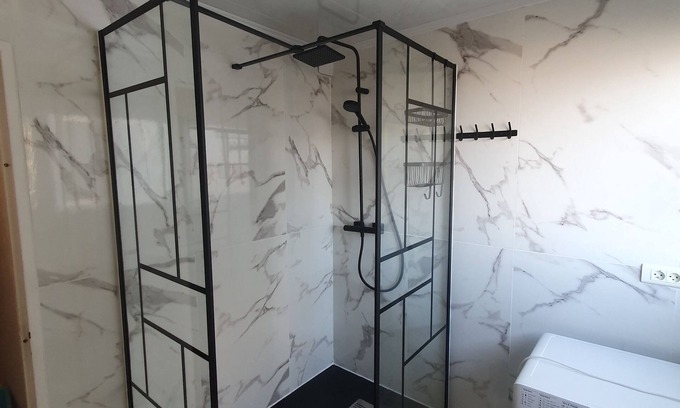 Epinay-sous-Senart Apartamento | Large apartment 30 min from Paris in a nice residence