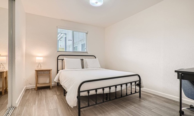 Lakewood Apartamento | Large Apartments in LAKEWOOD - SK