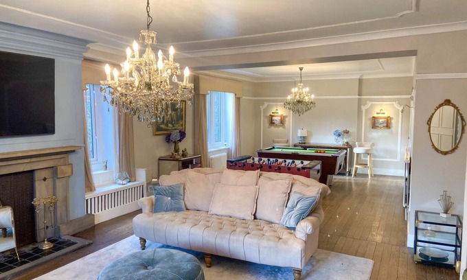 East Morton Casa | Large Boutique house set in own grounds