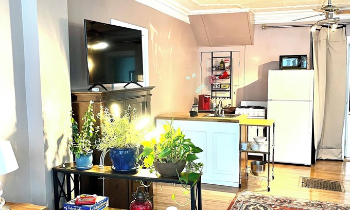 Ithaca Apartamento | Large bright studio