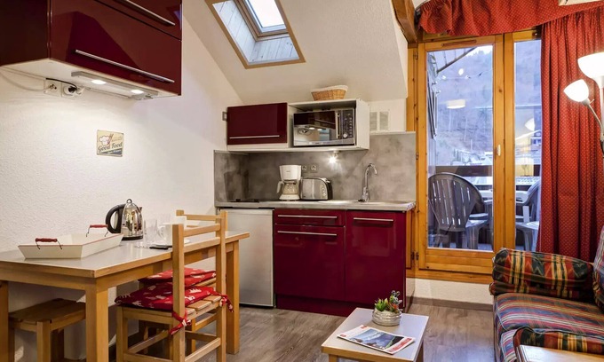 Brides-les-Bains Apartamento | Large Cabin - 2 PARTS CONFORTABLE IN THE CENTRE