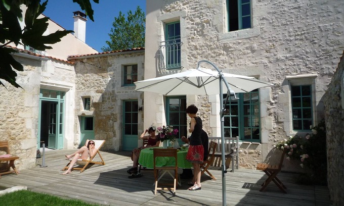 Saint-Just-Luzac Casa | Casa / villa / chalet - St Just Luzac