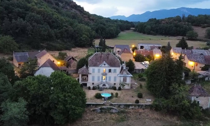 Cuzieu Casa | Large charming gîte Un Air d'Italie