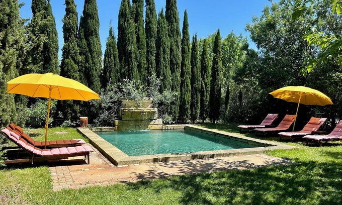 Narbonne Casa | COTTAGE CON GRAN CAMPO DE SANTO DOMINGO