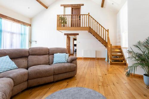 Knott End-on-Sea Casa | Large converted barn in peaceful, rural location