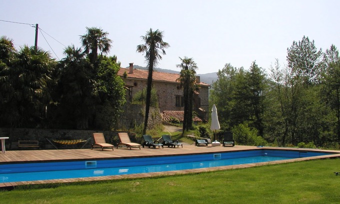 Montferrer Casa | Casa grande para 8 personas.