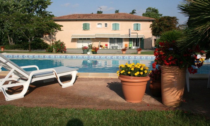 Aussonne Casa | Gran casa T5 / 6, de 4 a 8 adultos cerca de Blagnac, cerca de Fenouillet AIR BUS