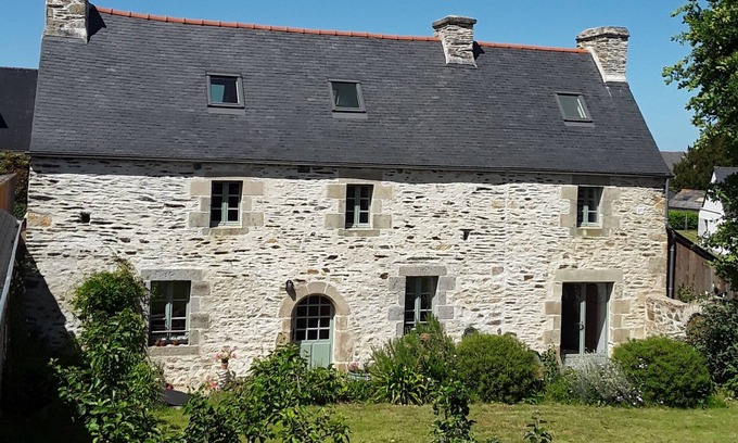 Plouegat-Guerand Casa | Large country house 7km from beaches