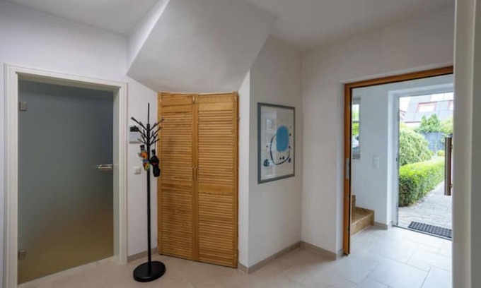 Reppenstedt Apartamento | OARA Comfort Home | Holiday home 160² with garden