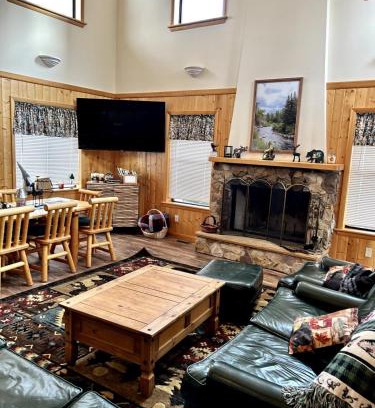 Kamas Casa | Large Family Cabin Near Park City