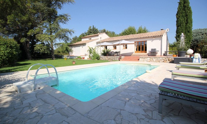 Pontes Casa | Casa familiar grande - PUYRICARD - piscina, calma, vegetación.