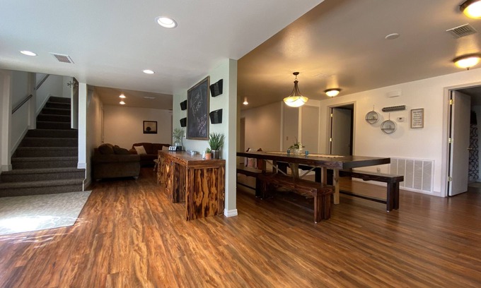 Hatfield Casa | Large Family Home Close to ATV Trails and CMA