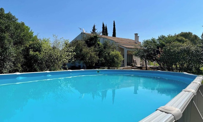 Viols-le-Fort Casa | Large family home with swimming pool and air conditioning, suitable for children.