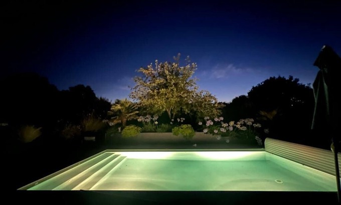 Guerande Casa | Large family home with heated outdoor pool, near medieval town