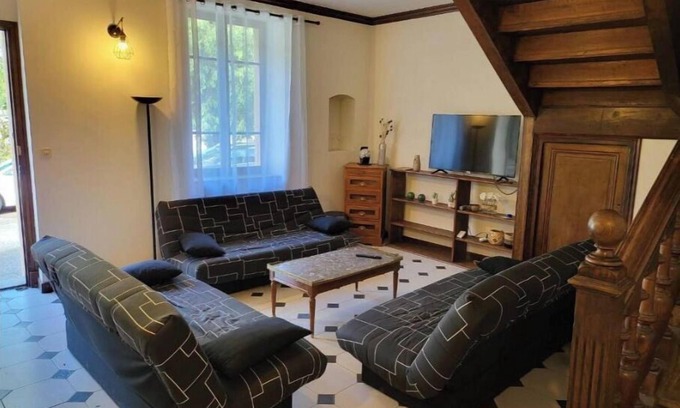 Tain-l'Hermitage Casa | Large furnished house fully equipped - Wifi, TV, Billiards