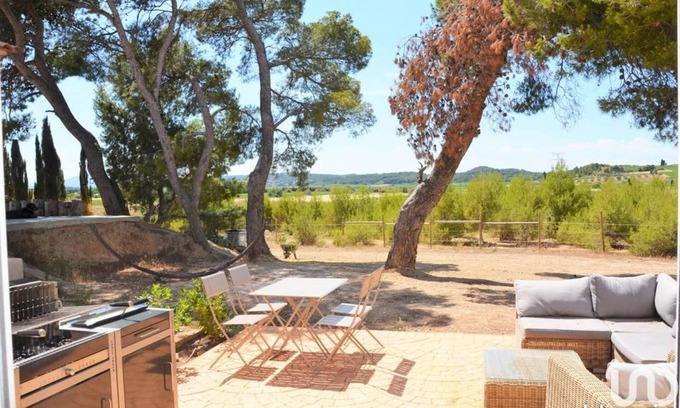 Lezignan-Corbieres Casa | Large Gîte 2 people