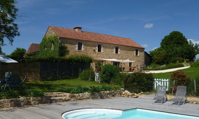 Carves Cabaña | Casa de los grandes por 12 con piscina privada en una zona tranquila, el corazón del Perigord negro