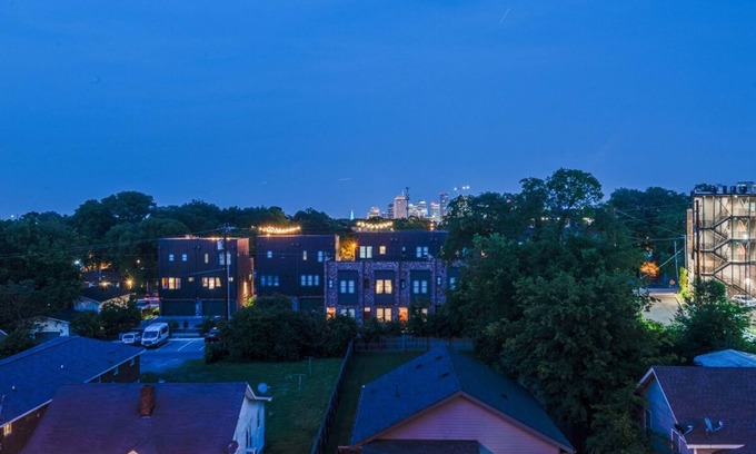 Hadley - Washington Casa | Large Group Lux 3mi Downtown - Rooftop City Views
