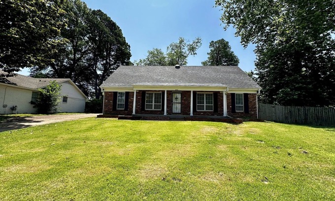 Whitehaven Casa | Large Home For Big Groups in Southhaven Memphis