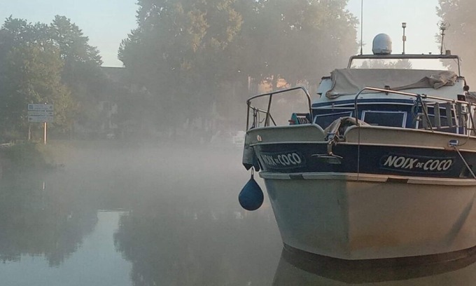 La Ferte-sous-Jouarre Alquiler De Eote | Large houseboat on the Marne, ideal for a family!