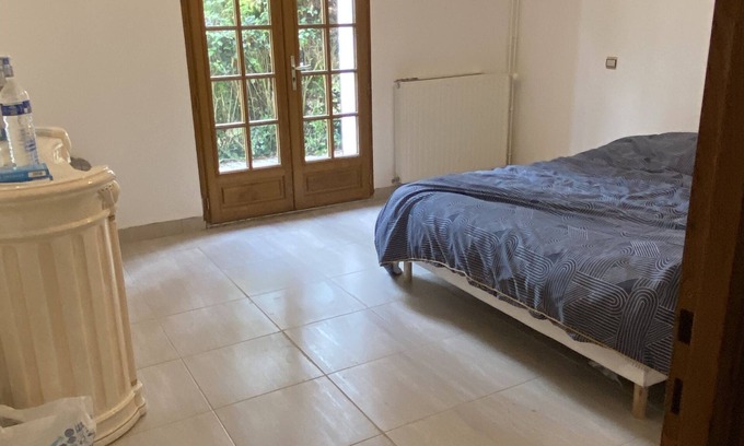 Piseux Casa | Large house with hammam