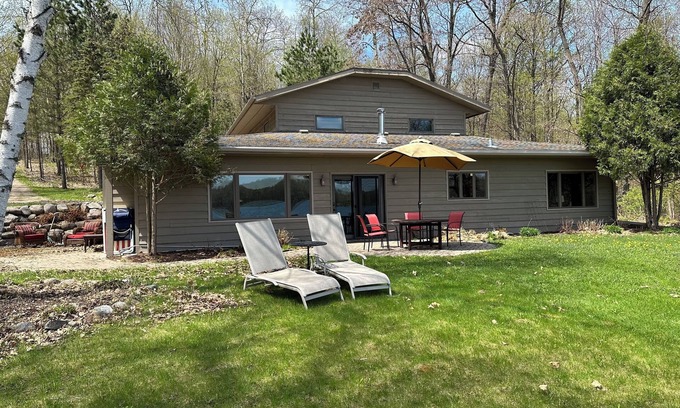 Cuyuna Cabina | Large Lake Cabin close to Cuyuna Lakes State Trails