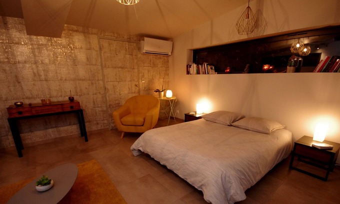 Lespinasse Apartamento | Large lake view studio with jacuzzi (T.ext > 5°C)