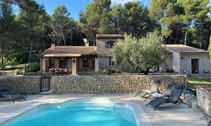 Gargas Casa | Large Mas in the Roussillon pine forest, heated swimming pool