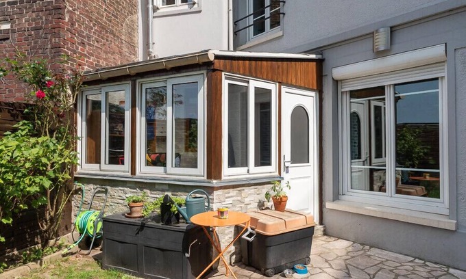 Le Pre-Saint-Gervais Apartamento | Large nest with garden in Le Pré-Saint-Gervais