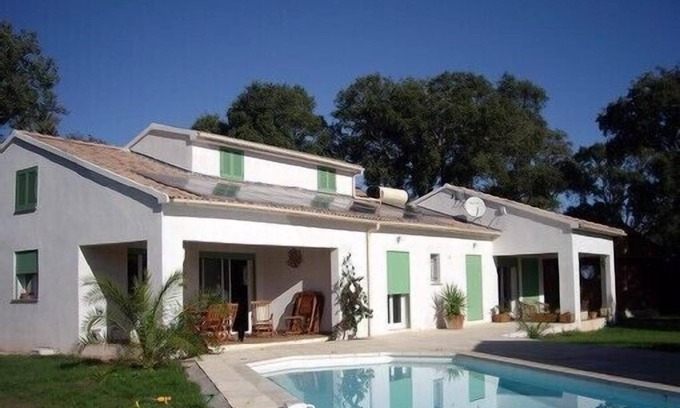 Taglio-Isolaccio Villa | Villa Grande Beach reciente Oriente con piscina privada