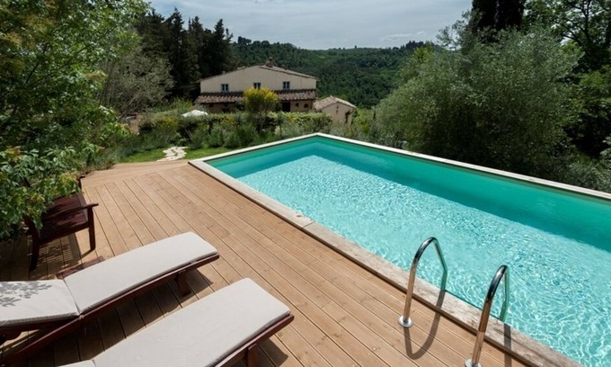 San Casciano in Val di Pesa Villa | Gran Villa Toscana privada cerca de Florencia con piscina Vistas magníficas Ubicación