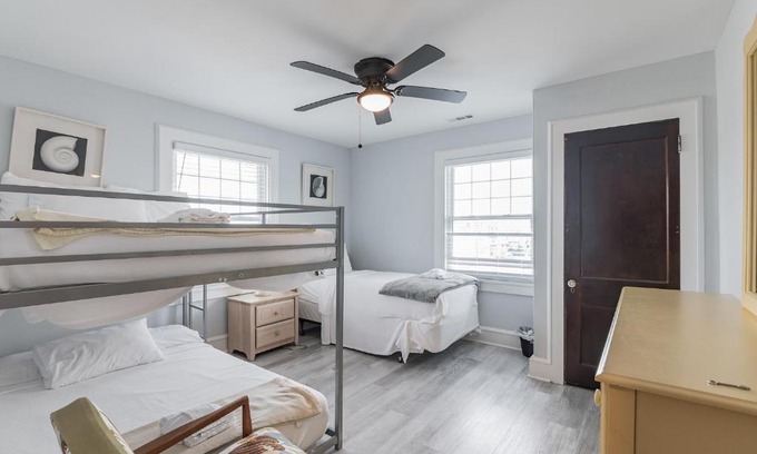 Ventnor City Apartamento | Large Patio with Ocean Views Beach Block Parking Unit 3