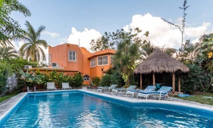 Colonia Andrés Casa | Gran Patio y Alberca, Ubicacion Centrica, Colonia de Corpus Christi