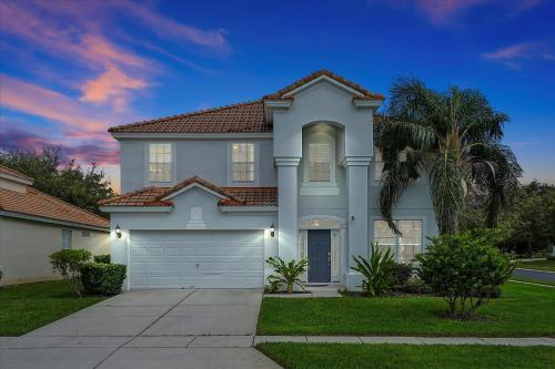 Windsor Hills Casa | Large Pool Home in Windsor Hills