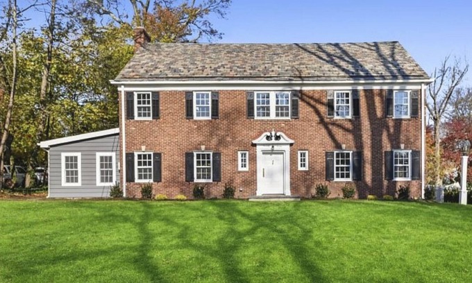 Maplewood Casa | Large, Renovated Colonial - Walk to the Village and Train